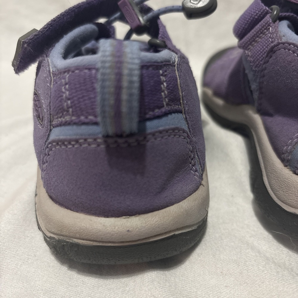 Keen Girls Size 2 Purple Newport Hiking Sandals Waterproof‎ Washable 1014263 - Picture 11 of 16